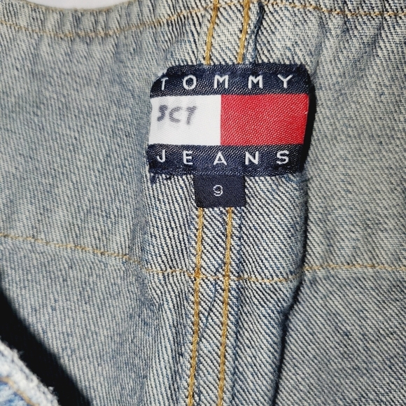 Tommy Hilfiger Wide Leg Low Rise Junior Jeans 405 - Picture 9 of 10